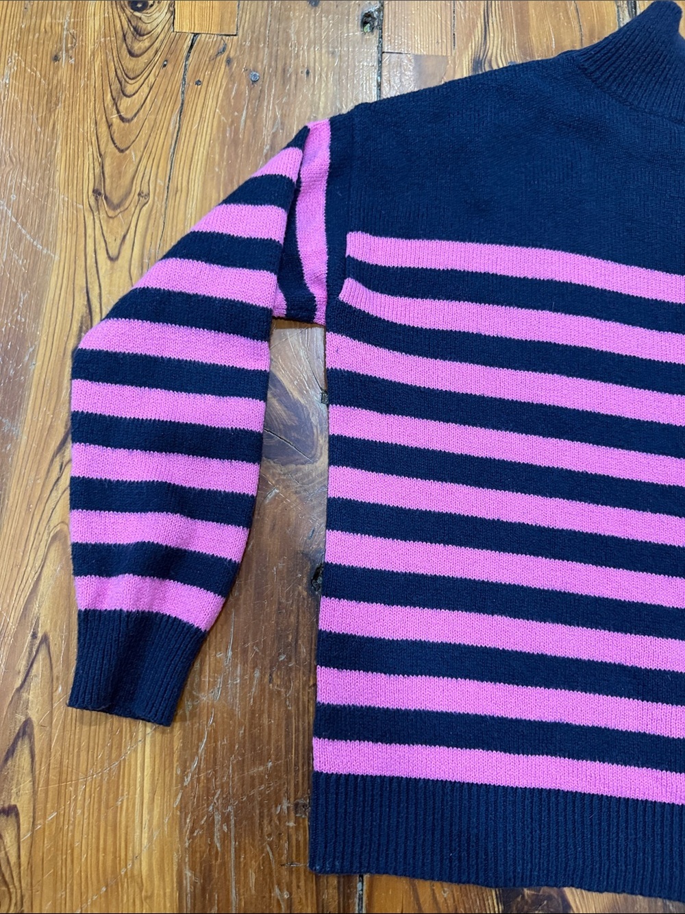 LOFT Navy and Pink Striped Sweater with buttons size large - Picture 10 of 11